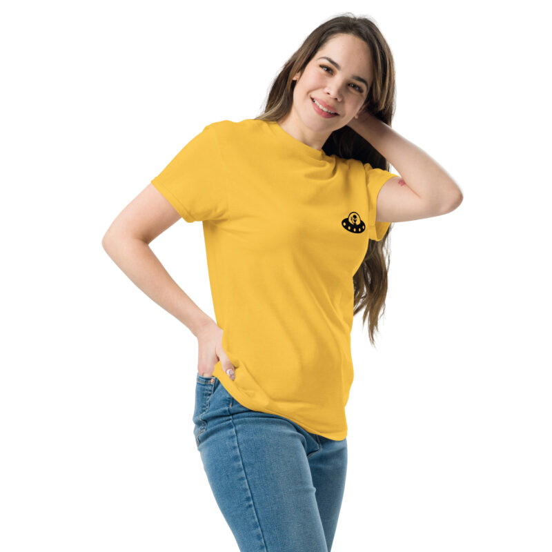 unisex classic tee daisy left front 6a96324c44014.jpg